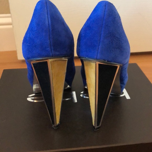 Bebe color block geometric platform pump in blue. - Picture 6 of 6
